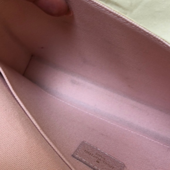 *SOLD*Louis Vuitton pochette felicie damier azur - Picture 5 of 8